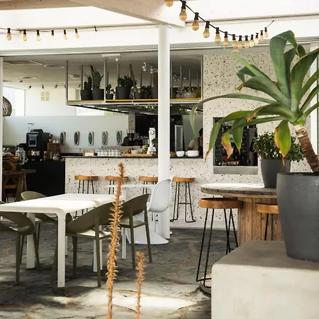 Buendia Nohotel Διαμέρισμα 4*