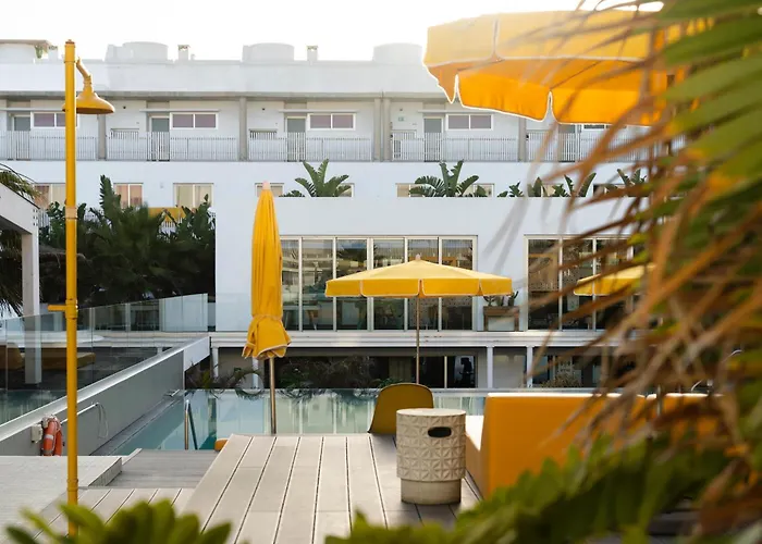 Buendia Nohotel 4*