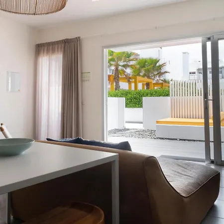 Buendia Nohotel Apartment 3*
